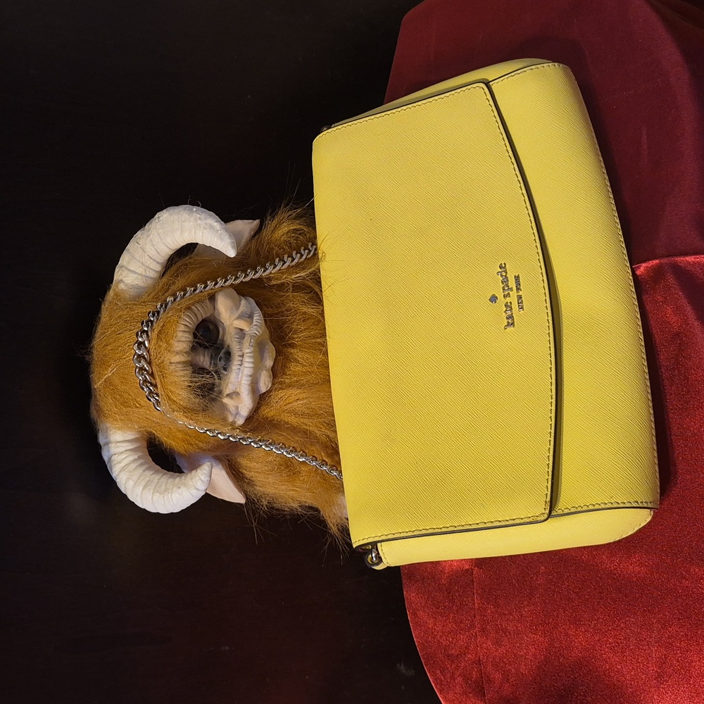 EUC 💋 KATE SPADE 💋LAUREL WAY ⚜️Yellow Crossgrain Leather⚜️ conv. Should/clutch